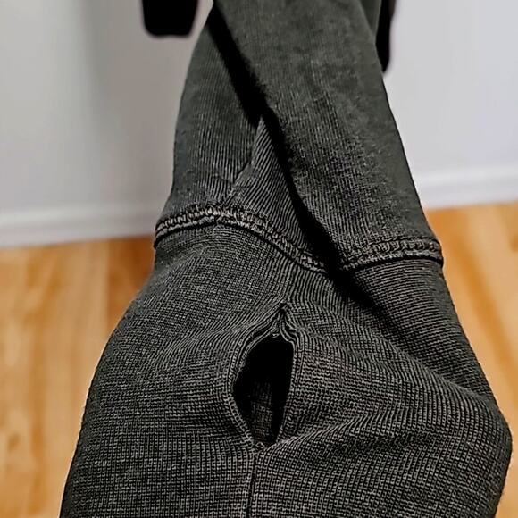 Sweaty Betty London After Class Long Line Round Neck Sweatshirt Woman's Size L - Picture 8 of 12